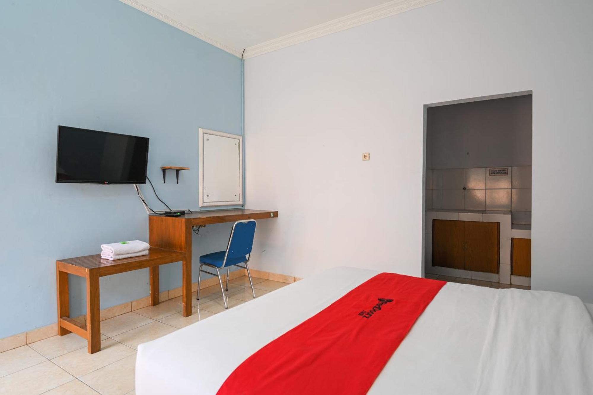 Reddoorz At De'Balcon Accomodation Кута Екстериор снимка